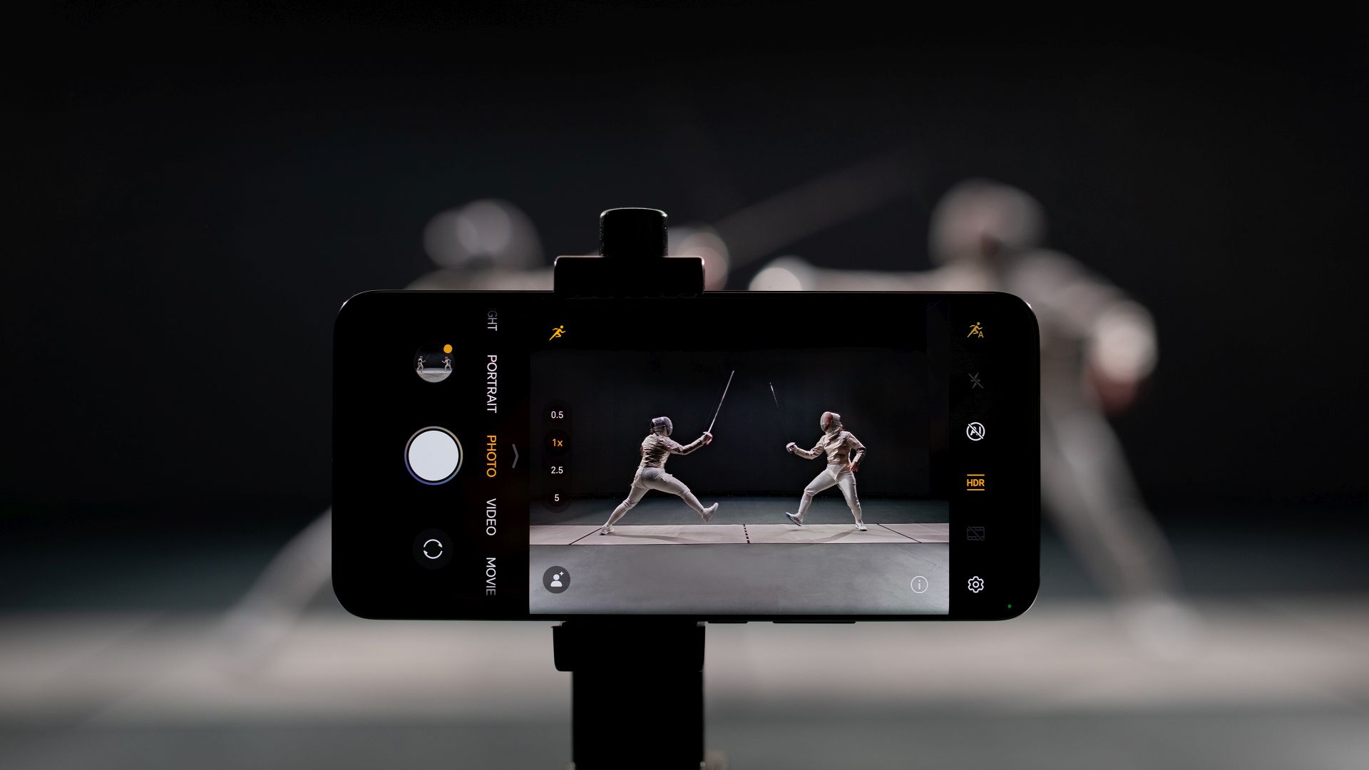 Behind-the-Scene-HONOR-Magic6-Pro-Autocapture-Fast-Moving-Shots1.jpg