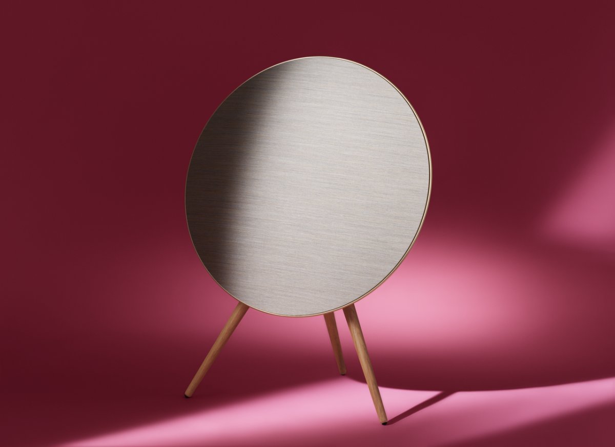 Beoplay_A9_5th_Gen._0003_Sound_And_Vision_For_Your_Home_sm.jpg